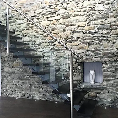 Holiday home The Barn Malinbeg *