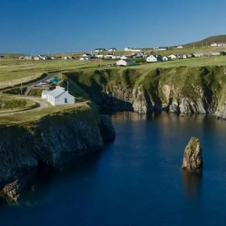 Holiday home The Barn Malinbeg *